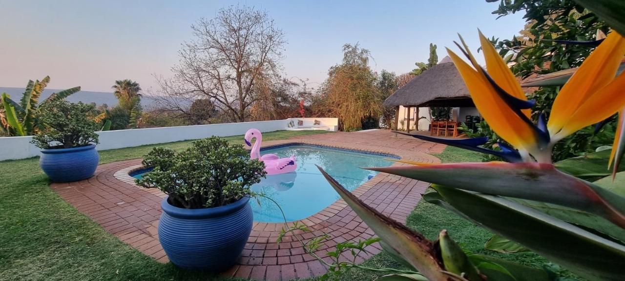Hotel On The Ridge à Pretoria-Noord Extérieur photo
